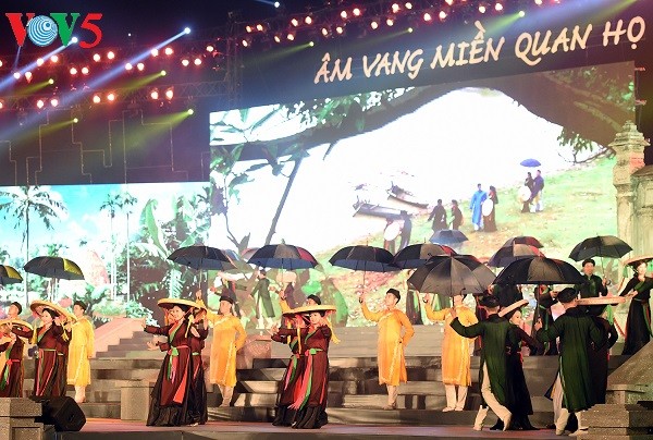 PM attends 185th founding anniversary of Bac Ninh  - ảnh 2